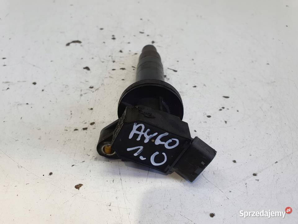 Toyota Aygo Yaris II 10 12V 1KR CEWKA ZAPŁONOWA Pozostałe Janów