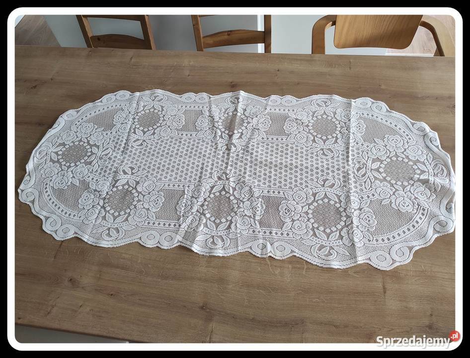 Obrus obrusik serweta koronkowa kwiaty 115 x 53 biały Płock