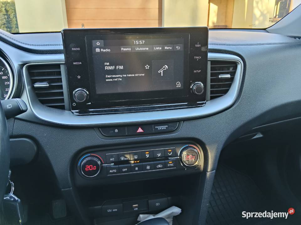Kia ceed 14 benzyna turbo Polski salon Radomsko sprzedam