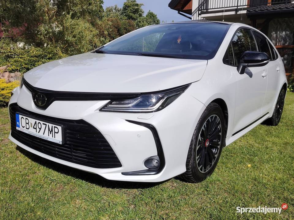 Toyota Corolla GR Sport Sedan 2020 47 300 nieuszkodzony