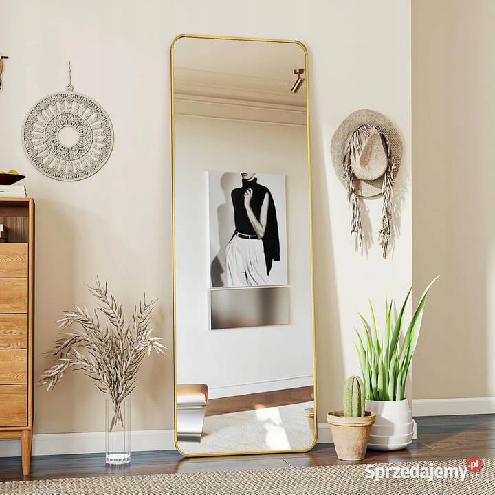 Koonmi Zakrzywione lustro z okrągłymi