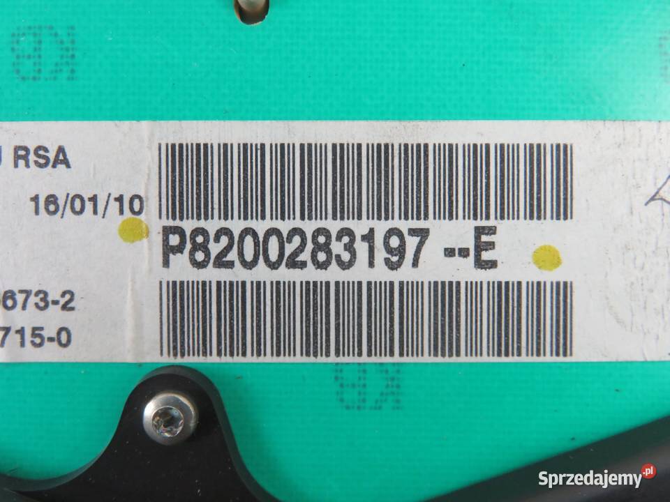LICZNIK RENAULT TRAFIC II 20 dCi P8200283197E