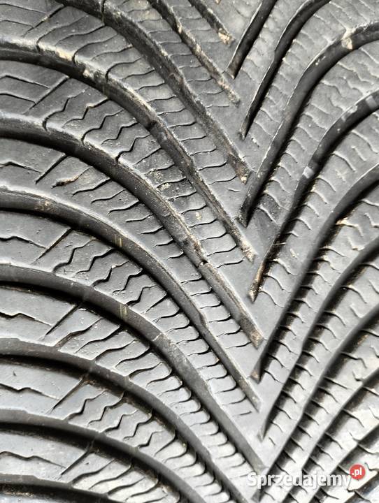 Opony zimowe 21560 R16 MICHELIN Alpin 5 komplet Michelin