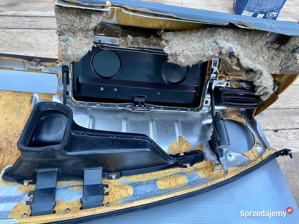 MercedesBenz E W124 1990 Deski rozdzielcza osobowe dolnośląskie Łagiewniki