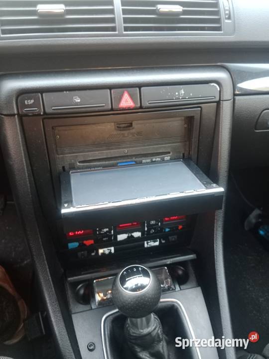 Sprzęt audio radio Alpine wysuwane