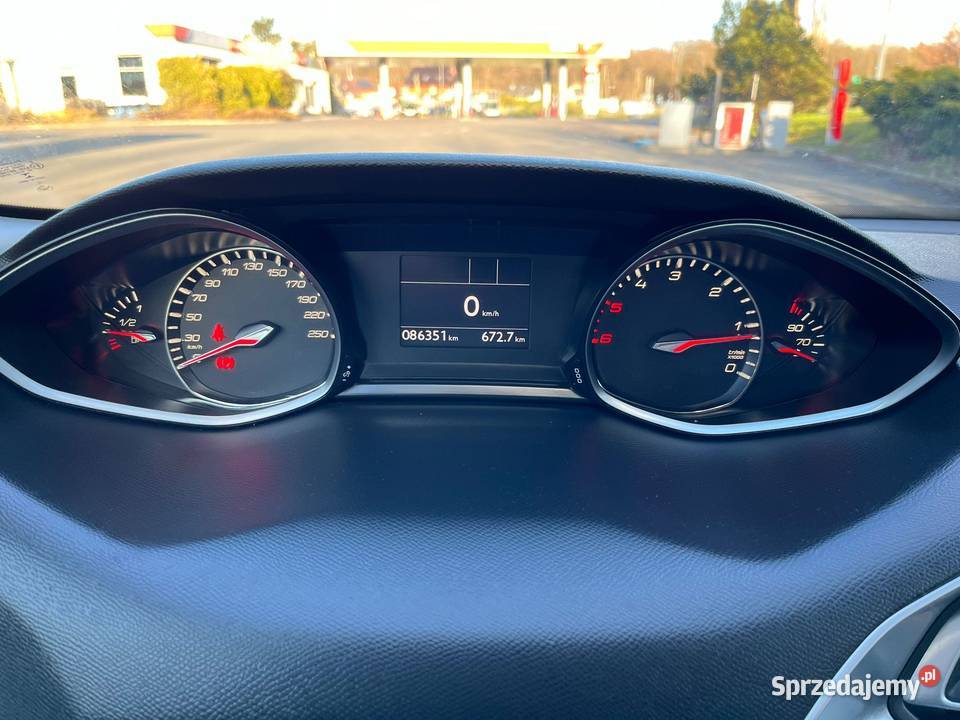 mam do sprzedania Peugeota 308 kombi z 2019 15 92000km śląskie Pszów sprzedam