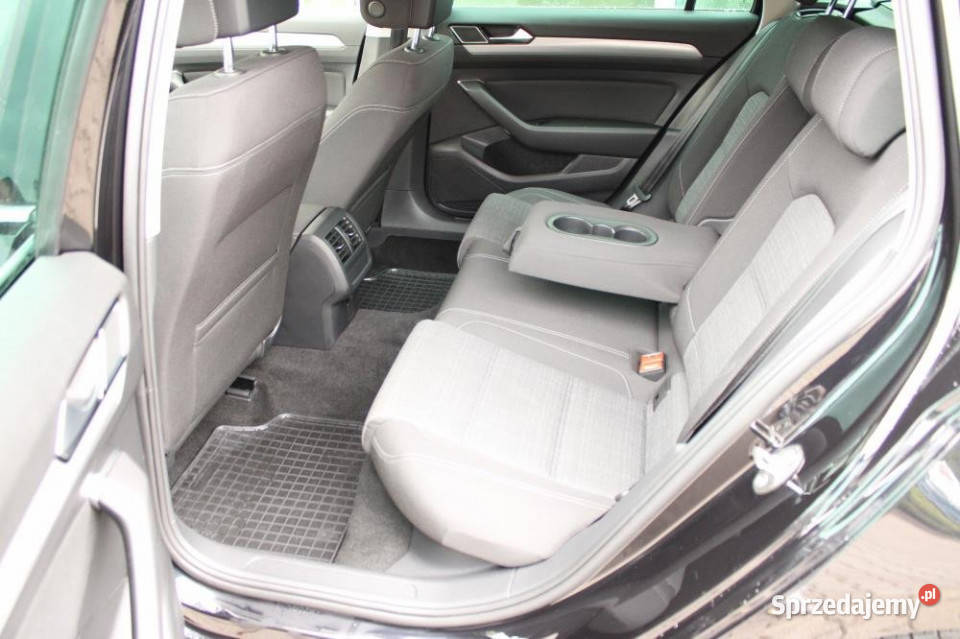 Volkswagen Passat 2020r FV 23 Salon I wł NAVI