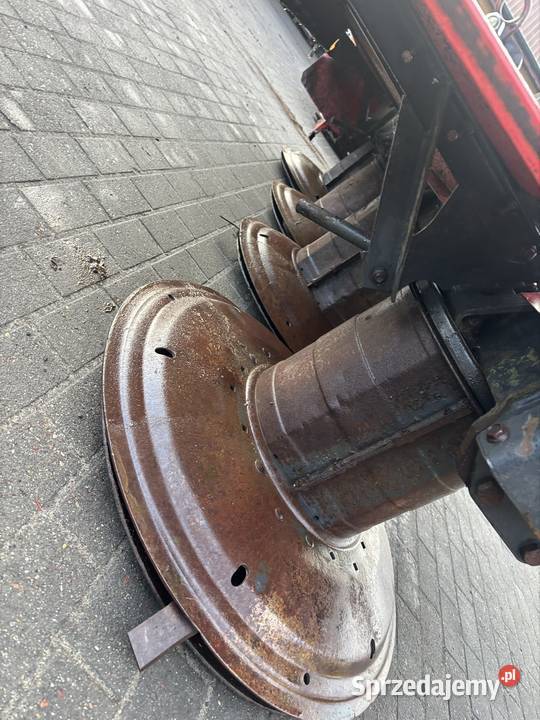 Kosiarka motyl podwójna Vicon CMP 9001 bębnowa Vicon Myszyniec