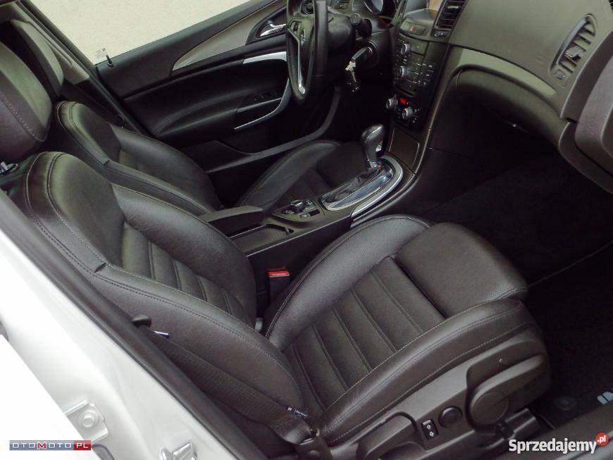 OPEL INSIGNIA 20 CDTI KOMBI model 2012 aluminiowe felgi Starogard Gdański