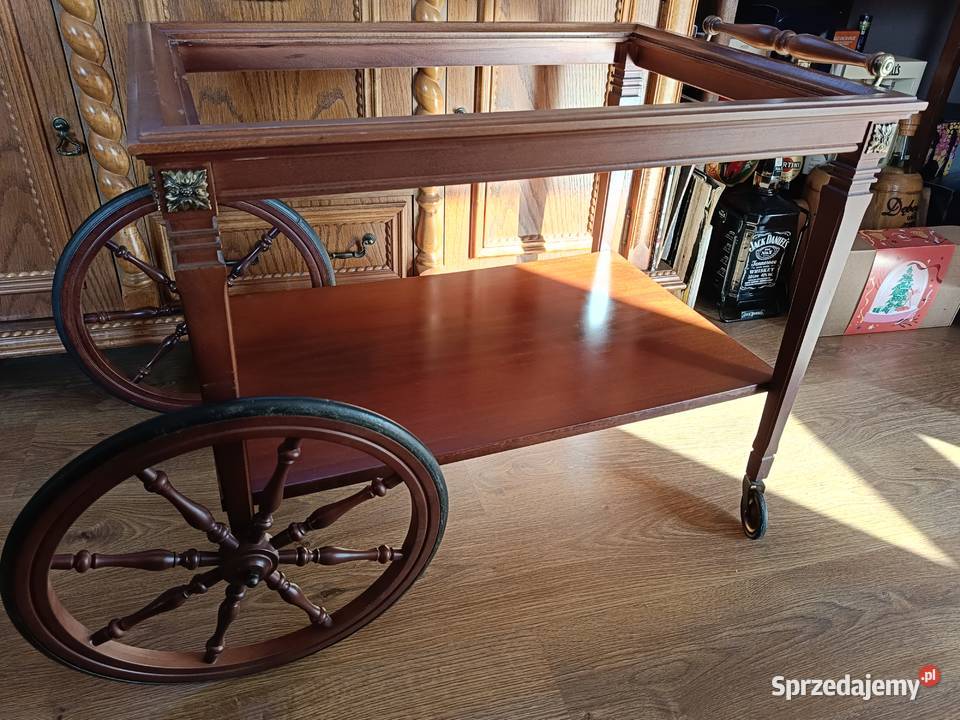 Stary barek na kółkach z grubym dymionym szkłem kujawsko-pomorskie Lipno