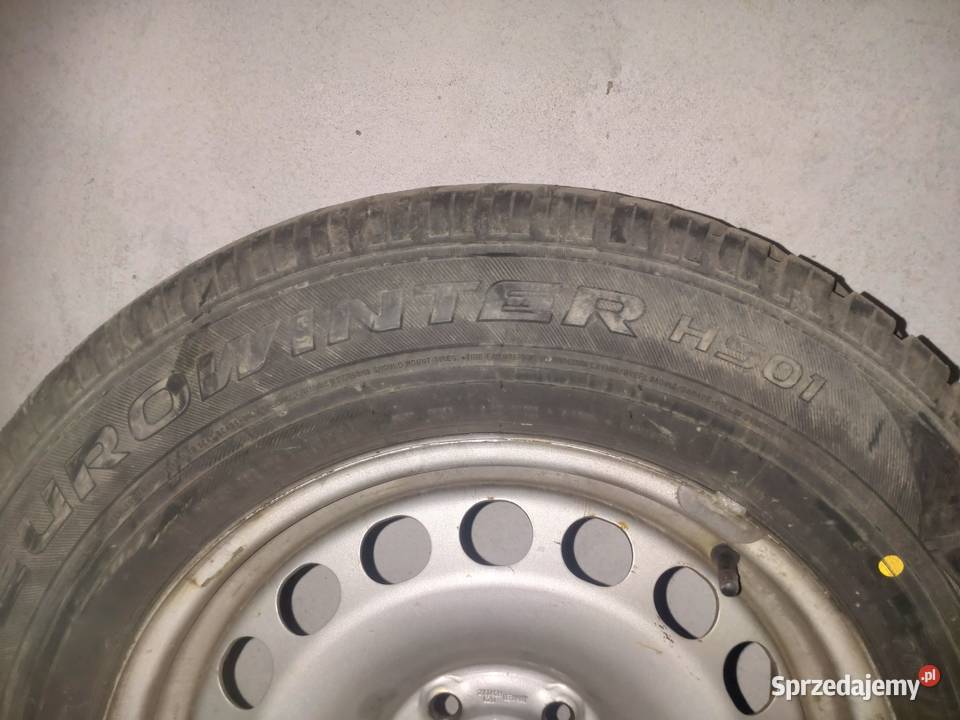 felgi 16 VW OE z oponami zimowymi Falken Samochodowe Warszawa