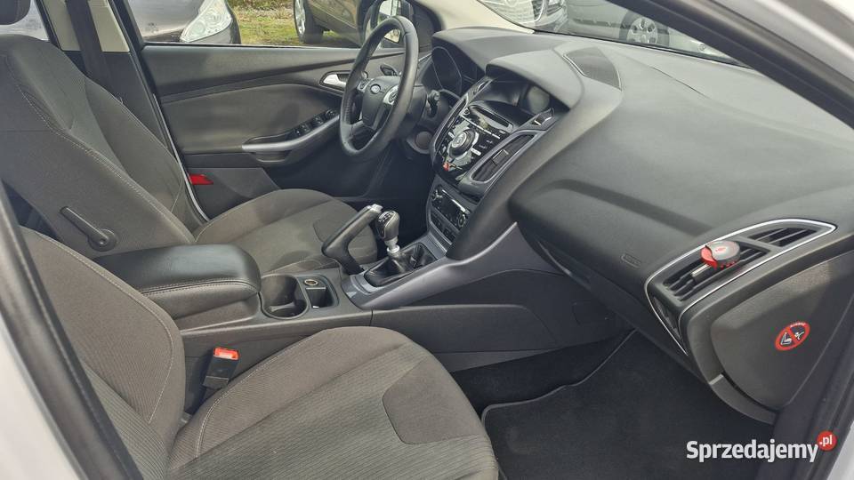 Ford Focus Mk3 10 benzyna 125 garażowany Częstochowa