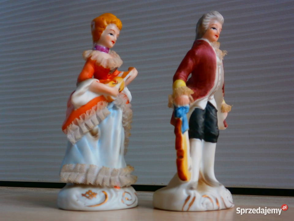 Figurki porcelanowe para z instrumentami 14 Figurki i rzeźby Łódź