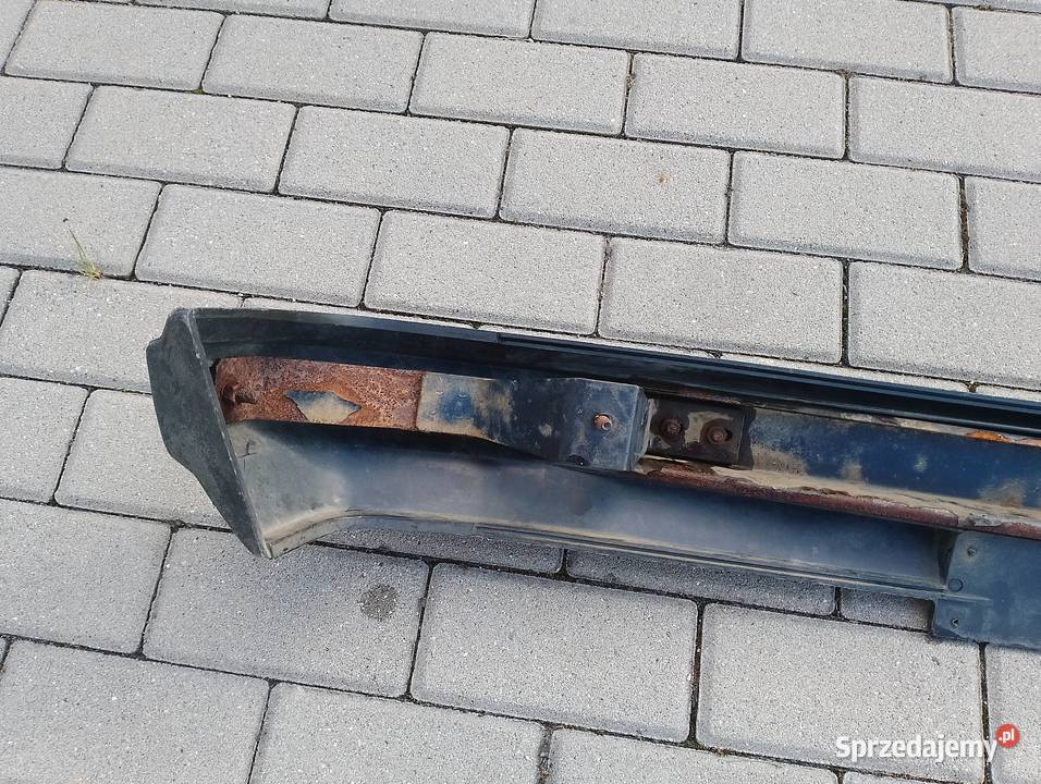 Zderzak przedni P4 Fiat 126 Bielsko-Biała