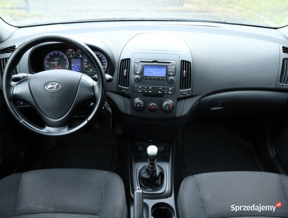 Hyundai i30 14 CVVT i30 Samochody osobowe