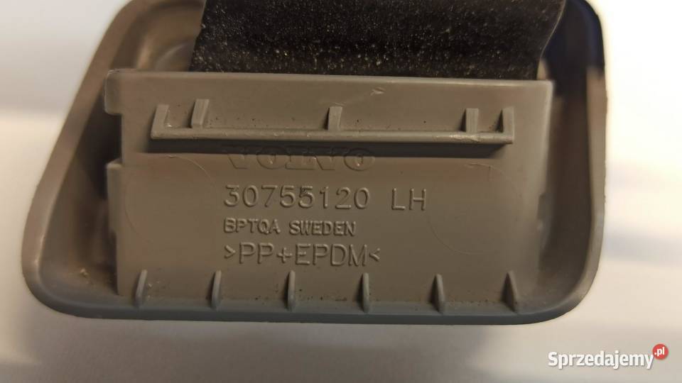VOLVO V70 III UCHWYTY SIATKI 30755120 30764730