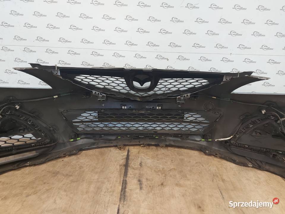 MAZDA 6 10r zderzak przód osobowe Kielce sprzedam