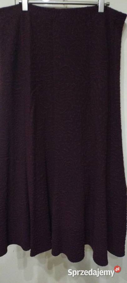Spódnica damska w kolorze bordowym
