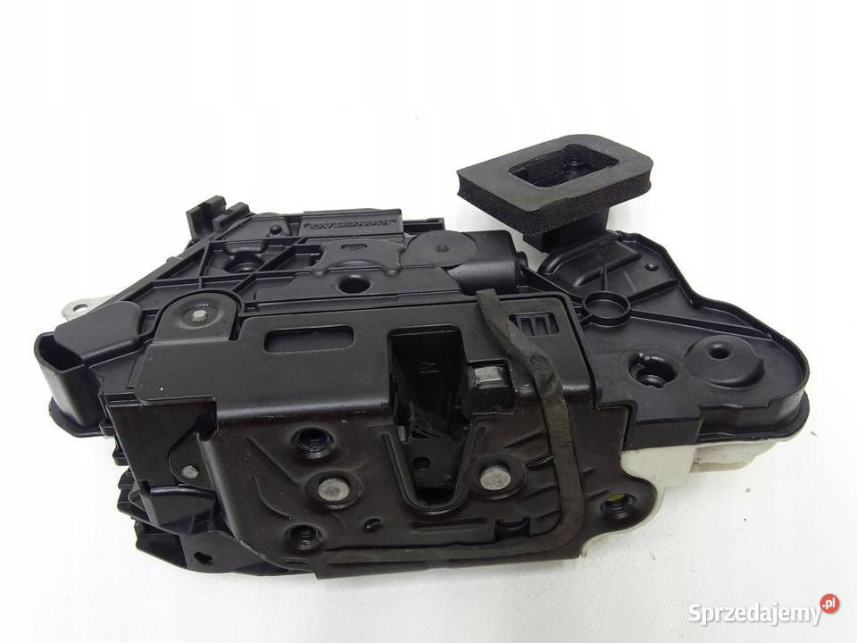 ZAMEK DRZWI PRAWY PRZÓD 5E2837016 SKODA OCTAVIA osobowe sprzedam