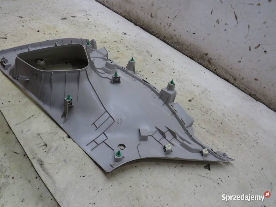 OSŁONA SŁUPKA BAGAŻNIKA PRAWA XTRAIL III T32