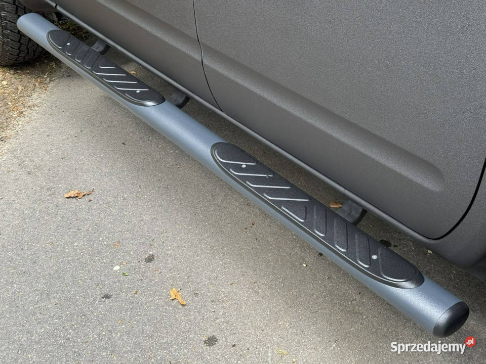 Nissan Navara Pojemność 2500 170 Doinwestowana klimatyzacja świętokrzyskie Widełki