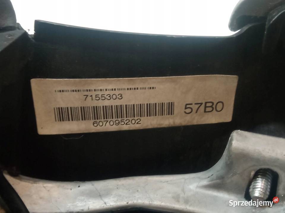 KIEROWNICA MULTIFUNKCJA 6066111 Toyota Auris I