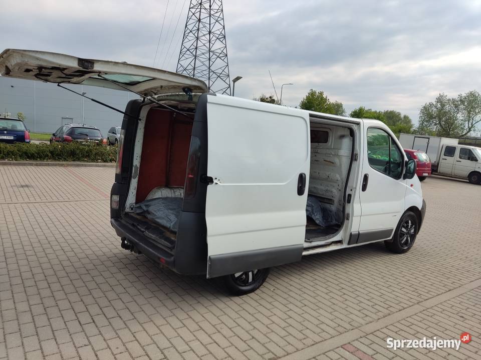 OPEL VIVARO r2003 poj 19diesel oryginalnie bez Opel warmińsko-mazurskie