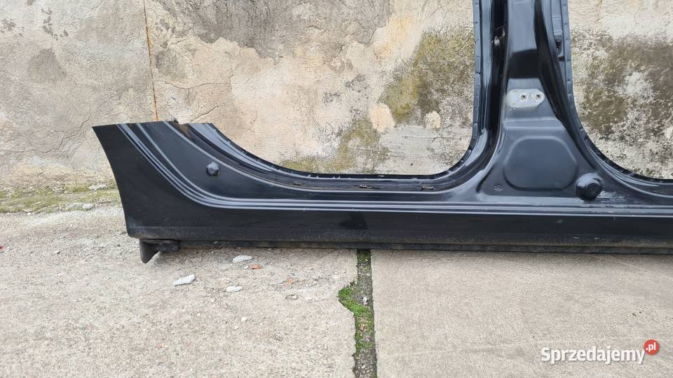 Hyundai I30 cw 1 prawy próg słupek podłużnica Legnica