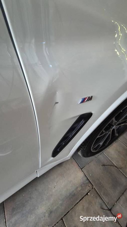 Bmw x4 błotnik przedni Hryniewicze