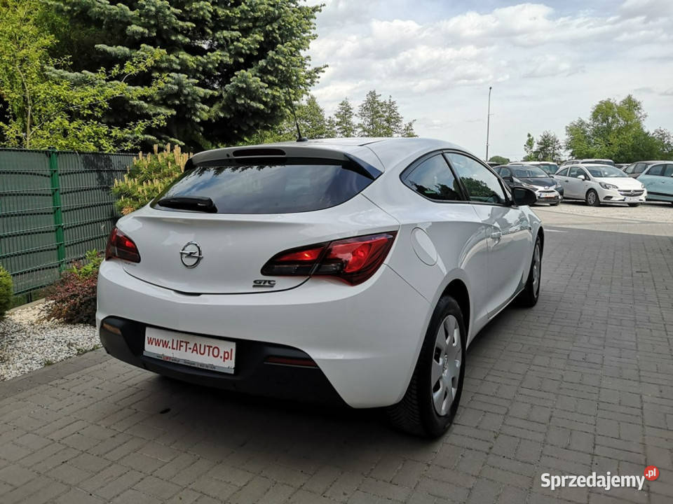 Opel Astra 14 16V 120 GTC Klima Parktronic przyciemniane szyby dolnośląskie Strzegom