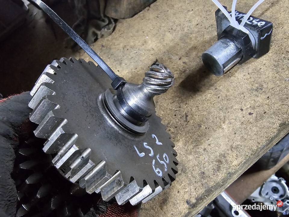 Suzuki LS 650 savage skrzynia biegów wałek wałki dolnośląskie Jelenia Góra
