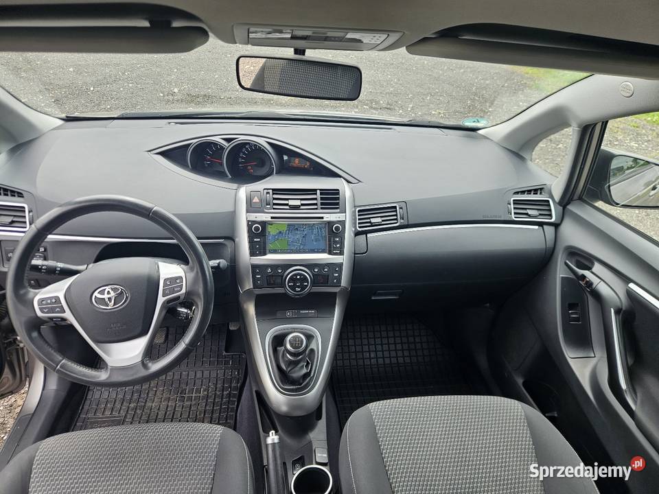 Toyota Verso klima navi samochod bezwypadkowy 180500km sprzedam