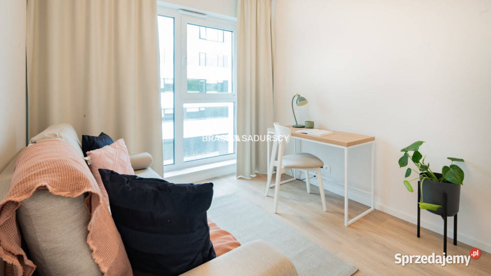 Mieszkanie 655m2 3 pokojowe Kraków Wynajem