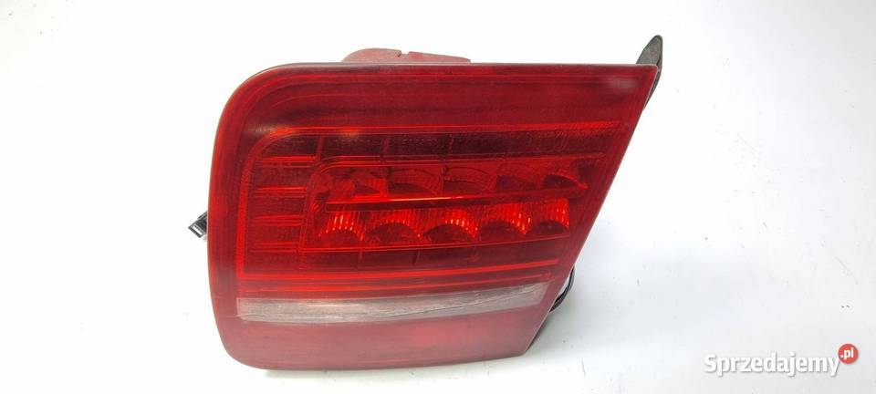 LAMPA W KLAPE PRAWA AUDI S8 D3 LIFT A8 Lipno