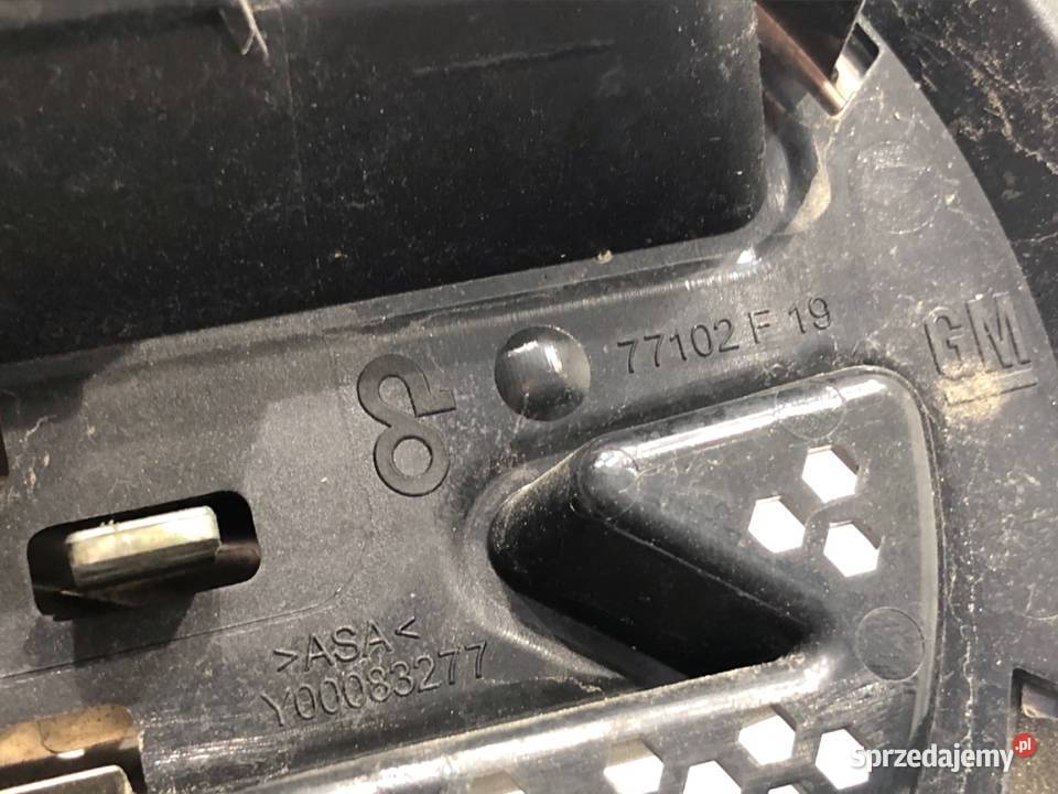 EMBLEMAT PRZÓD GRILLA OPEL GRANDLAND SUV ZNACZEK