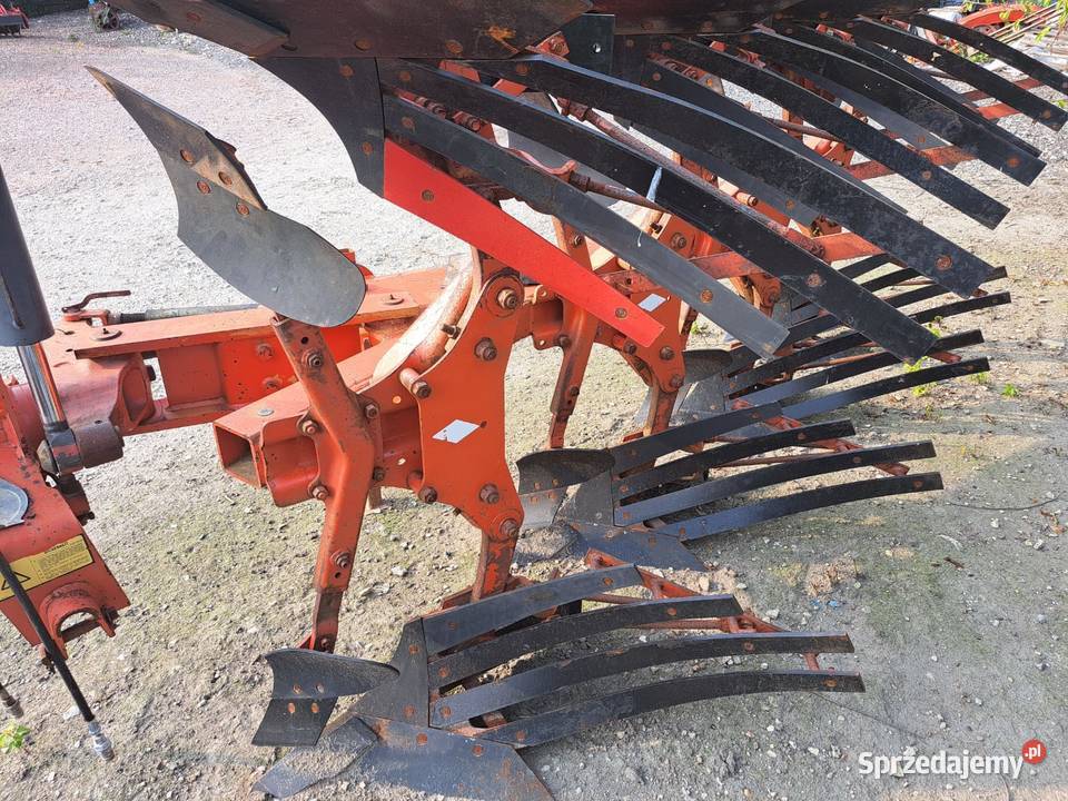 Pług 4 skibowy obrotowy Khun 31 Mierzawa