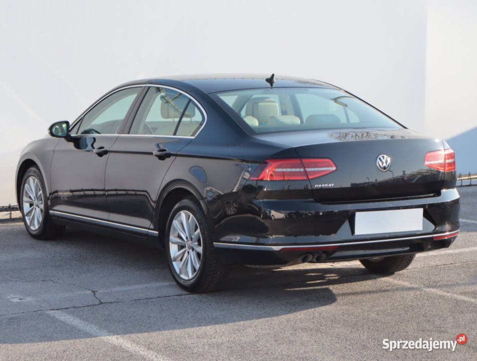 VW Passat 20 TDI podgrzewane fotele