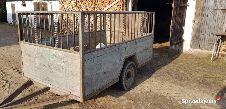 Przyczepa dwukółka do przewozu zwierząt