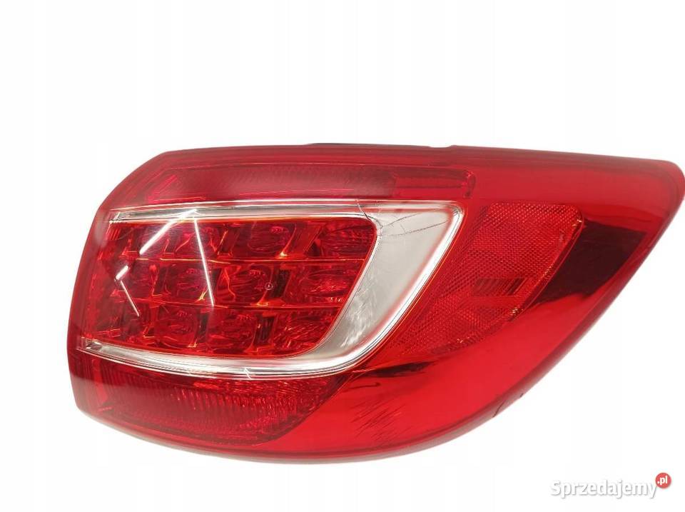 LAMPA TYŁ PRAWA EU USZKODZONA Kia Sportage III
