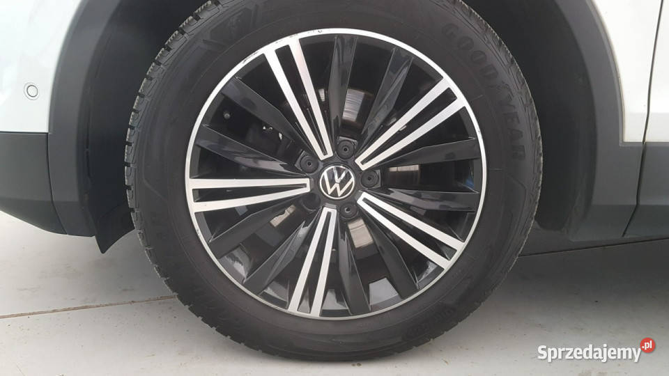Volkswagen Tiguan 15 TSI EVO Elegance DSG Z łopatki zmiany biegów Warszawa