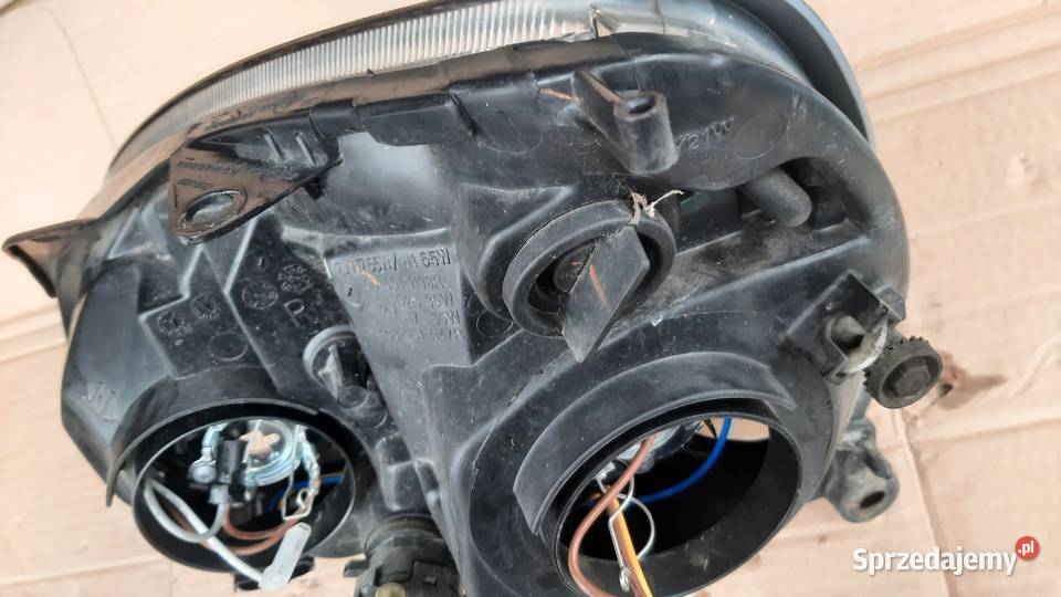 lampa prawa prawy przód renault clio II FL lift dolnośląskie Dębno