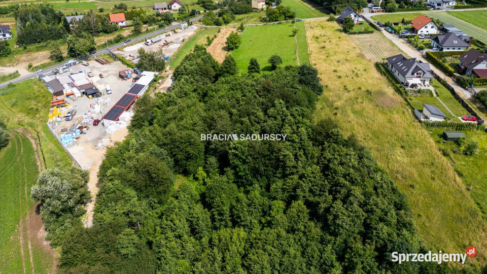 sprzedaży działki 1200m2 Biskupice
