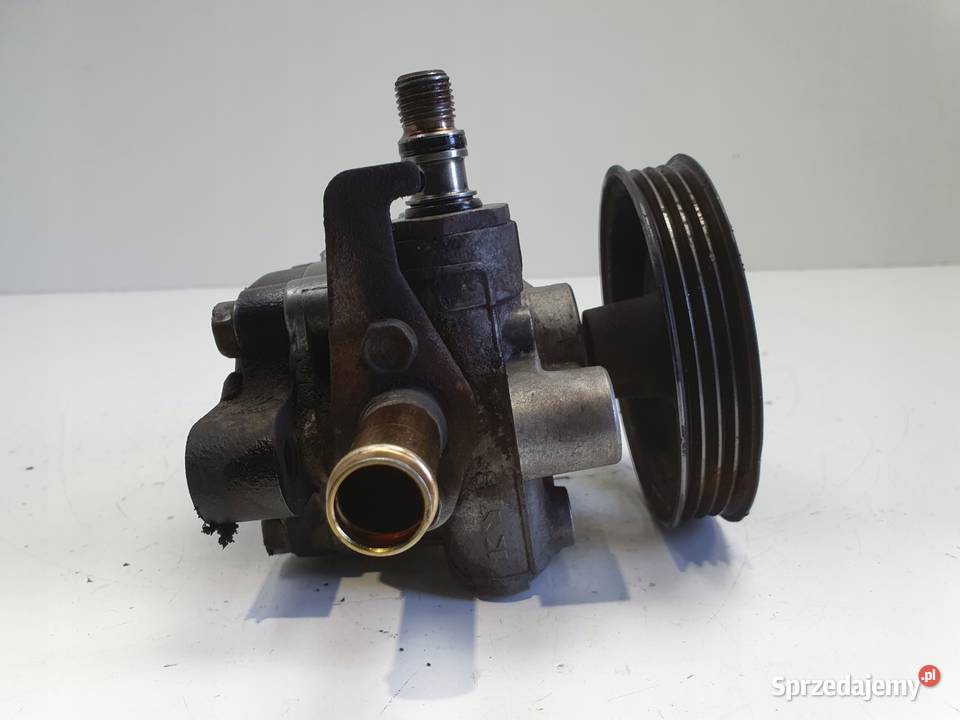 Mitsubishi Carisma 18 GDI POMPA WSPOMAGANIA