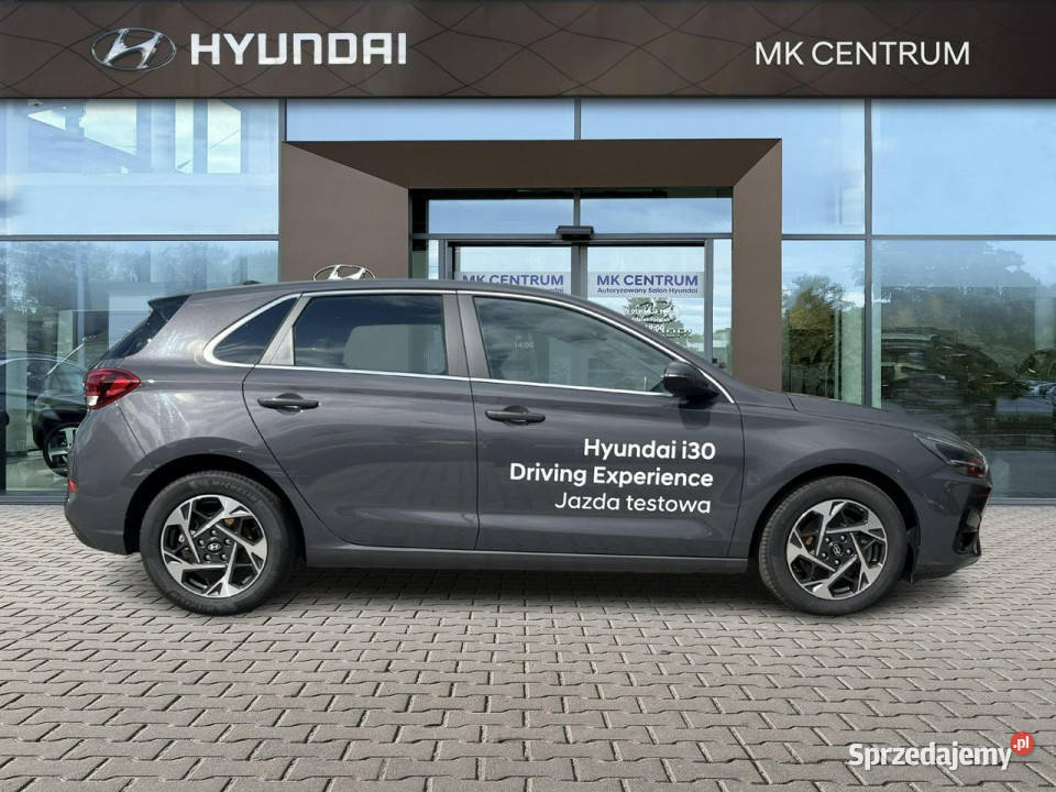 Hyundai i30 10 TGDI 100 6MT DEMO wersja Smart benzyna Piotrków Trybunalski