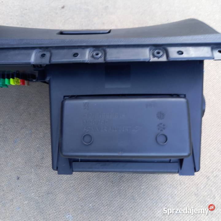 Schowek deski rozdzielczej PEUGEOT 307 CC SW