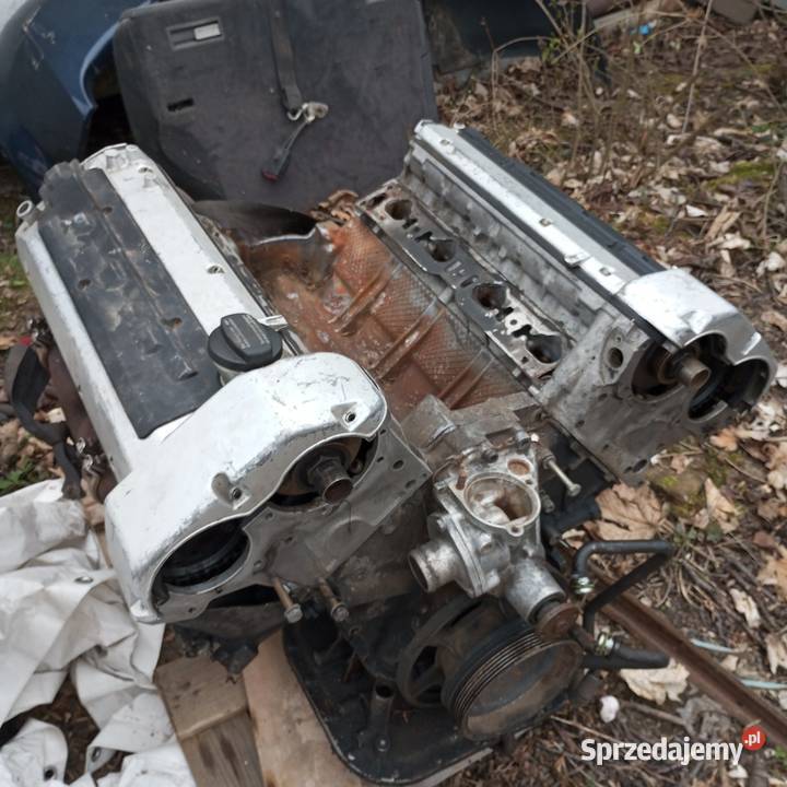 Silnik 42 benzyna 279 MercedesBenz Rok produkcji 2001 Złotoryja
