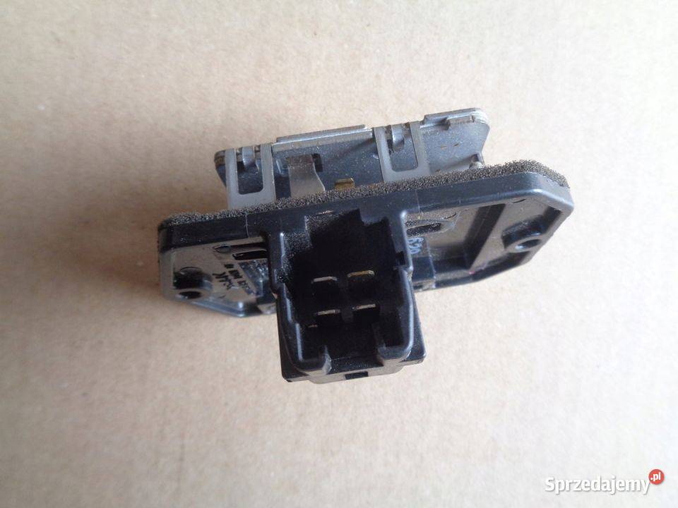 REZYSTOR NADMUCHU TOYOTA Land Cruiser HZJ71 42 osobowe Pozostałe