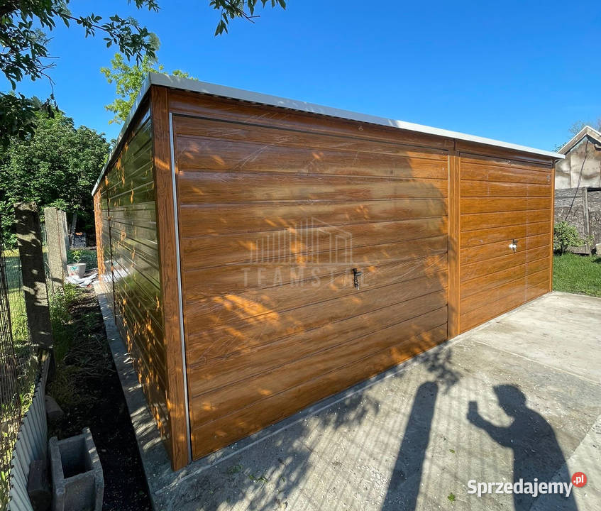 Garaz blaszany 6x6m 2x brama uchylna