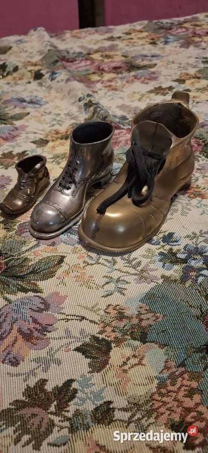 Mosiężne buty 3 sztuki Tomaszów Mazowiecki