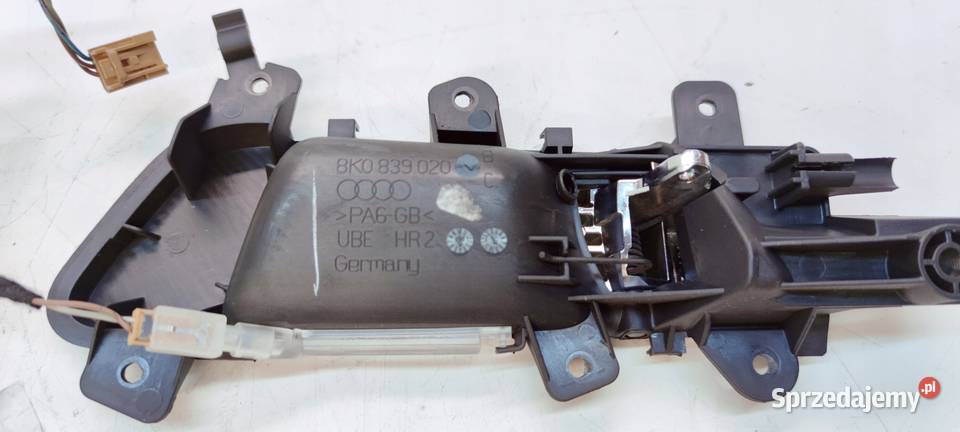 KLAMKA PRAWY TYŁ AUDI A4 B8 AMBIENTE 8K0839020C Przystajń